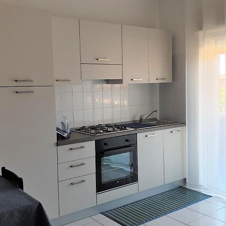 Baia Alcantara Apartments Giardini Naxos Luaran gambar
